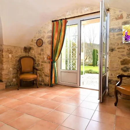 Holiday home Mas Chazel *